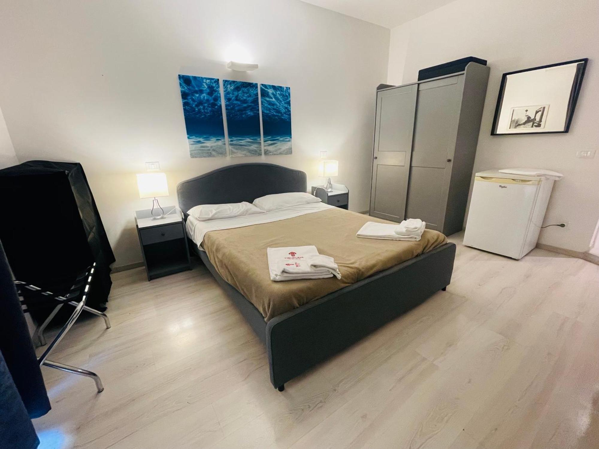 Tiburtina Suites, Roma Exterior photo